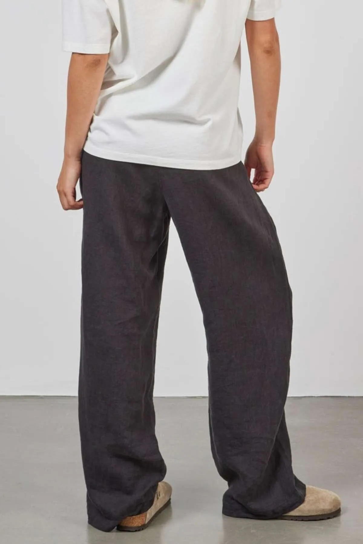 Academy Women Riviera Linen Pant