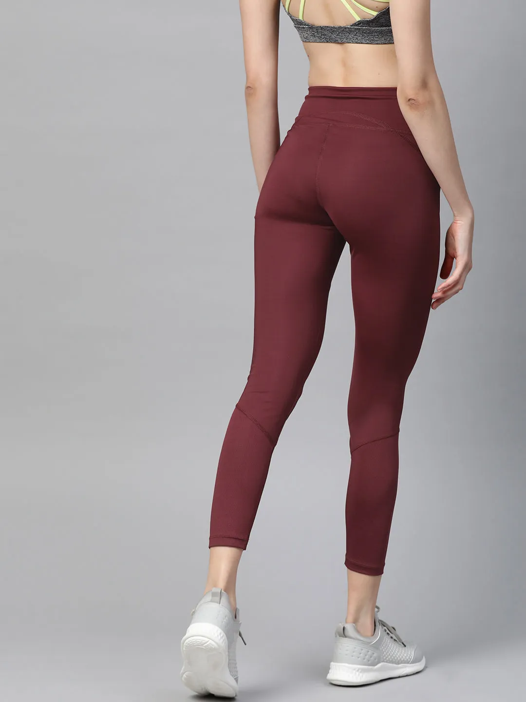 Alcis Women Burgundy Solid Cropped Tights