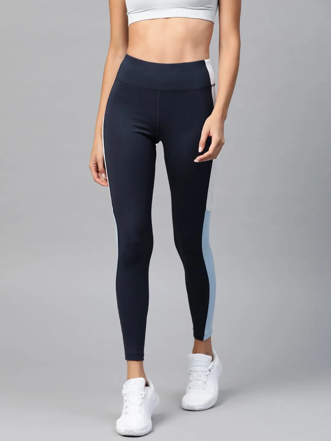 Alcis Women Navy Blue Solid Cropped Tights
