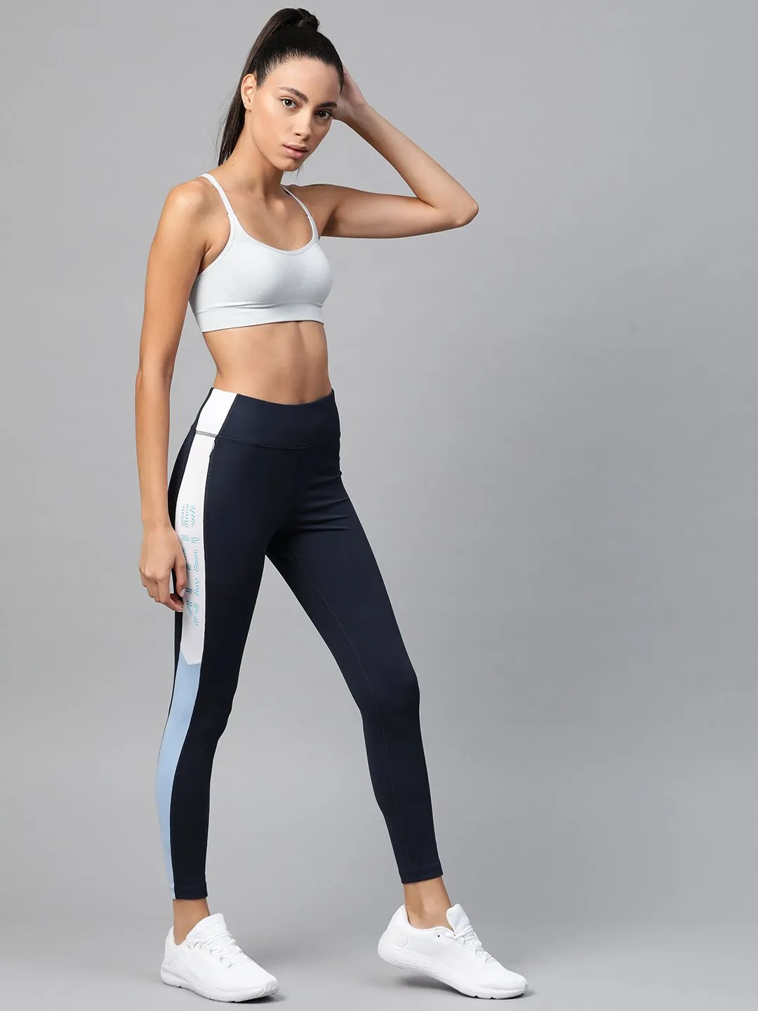 Alcis Women Navy Blue Solid Cropped Tights