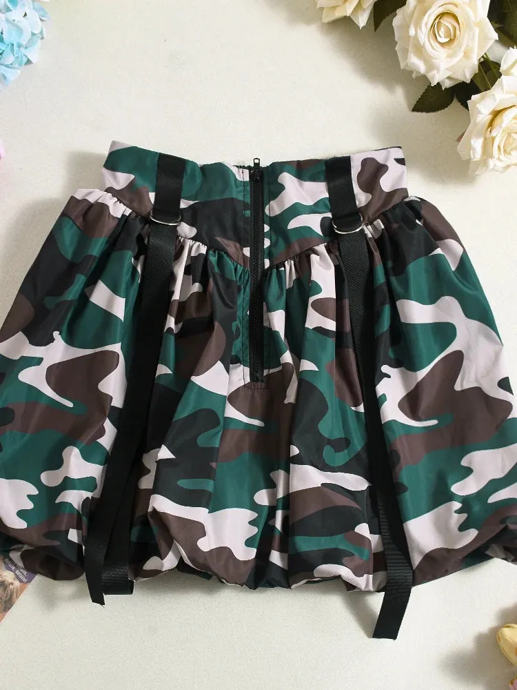 Bold Camouflage Print Miniskirt – Zipper Stretch Waist with Rings Patchwork