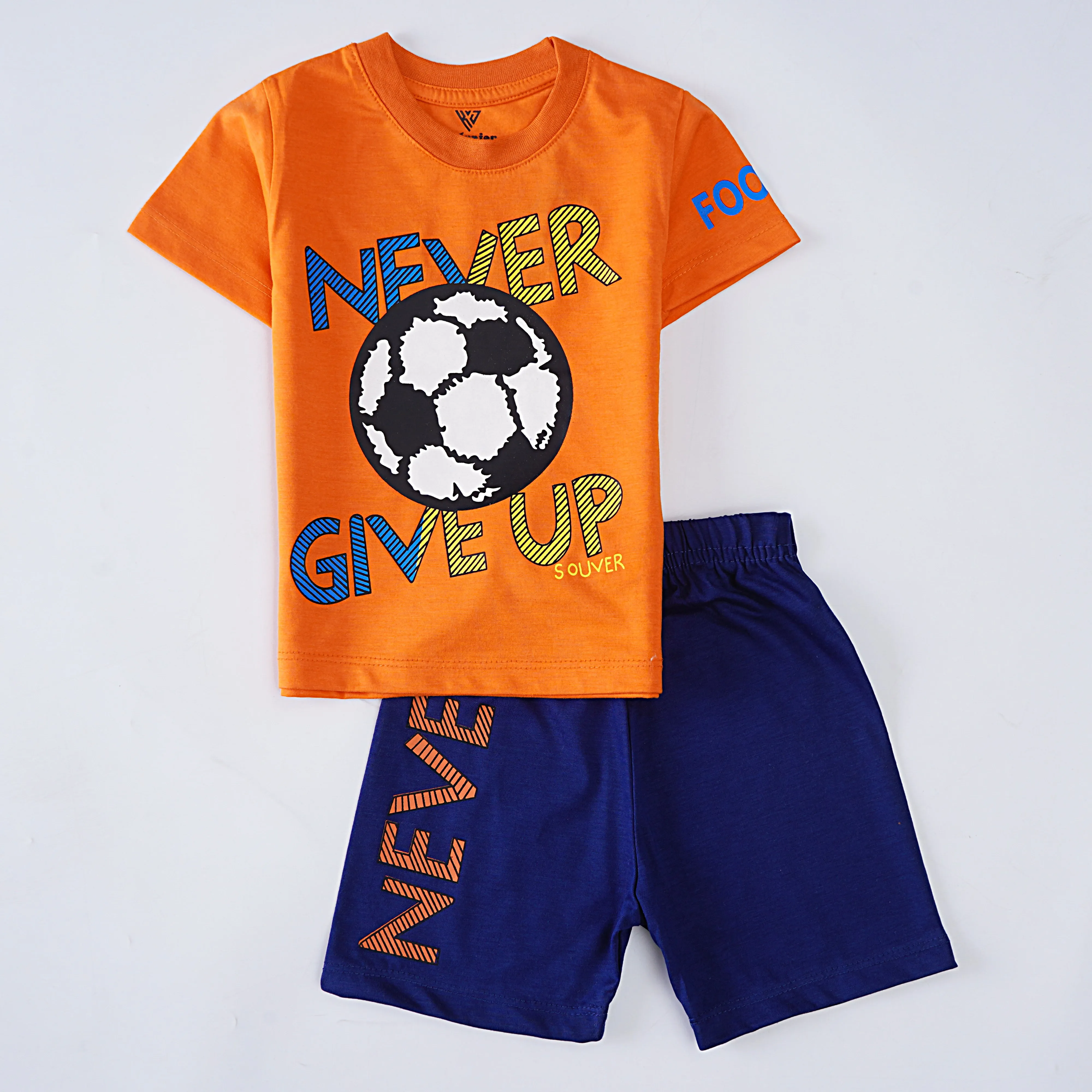 Boys Half Sleeves 2 Piece Suit (Never)