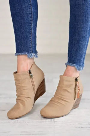 Breaks Booties ~ Sand