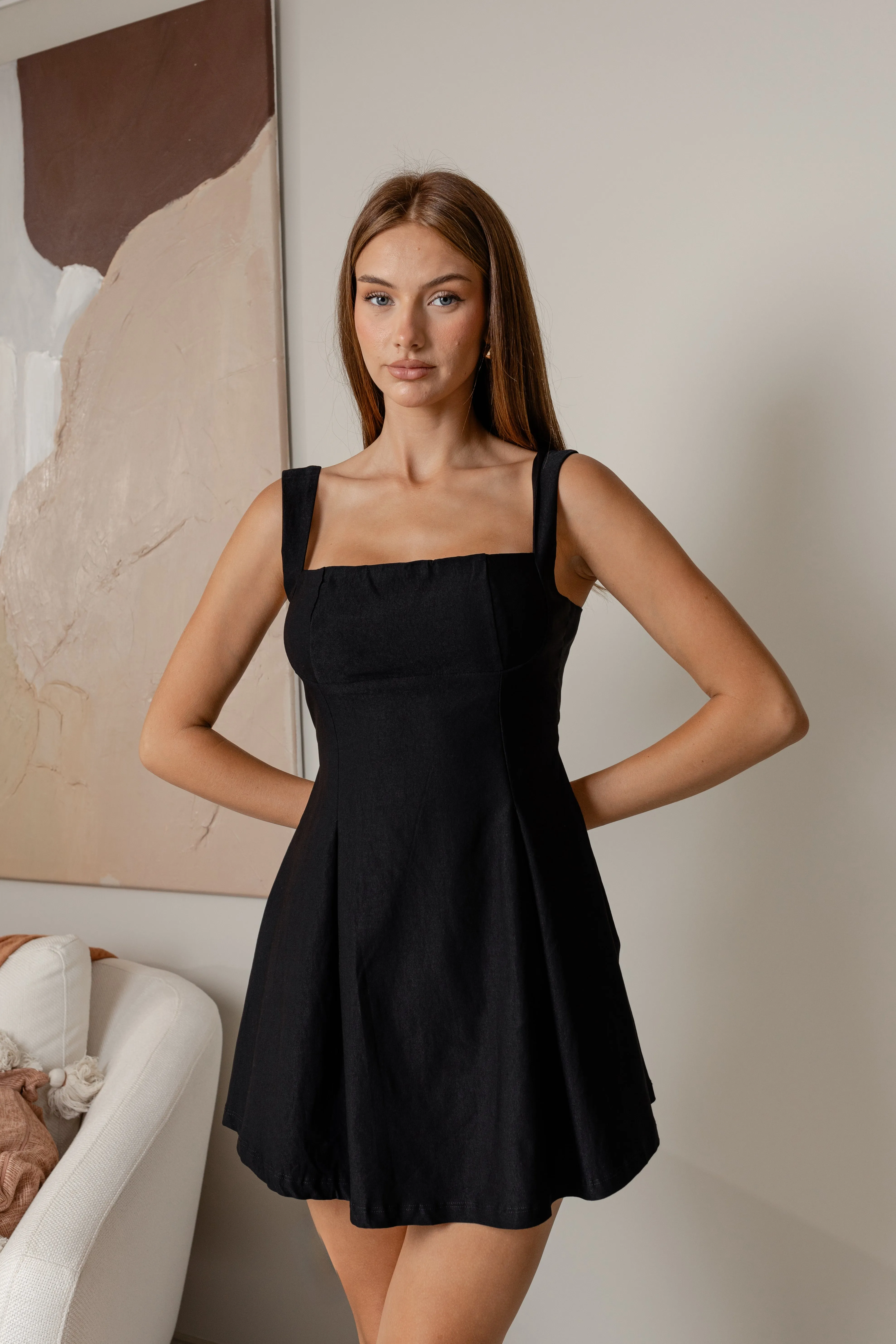 CHERYLYN TIED BACK MINI DRESS - Black