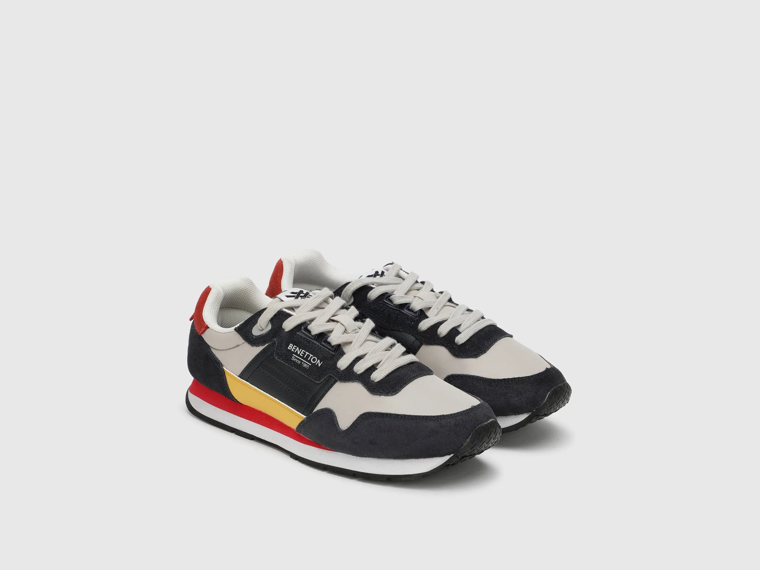 Colorblocked Casual Sneakers