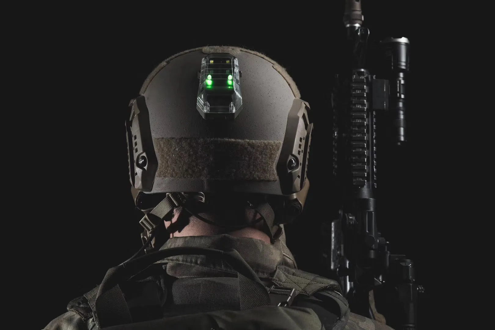 Earmor - F101 "Stealth" Survival Helmet Light