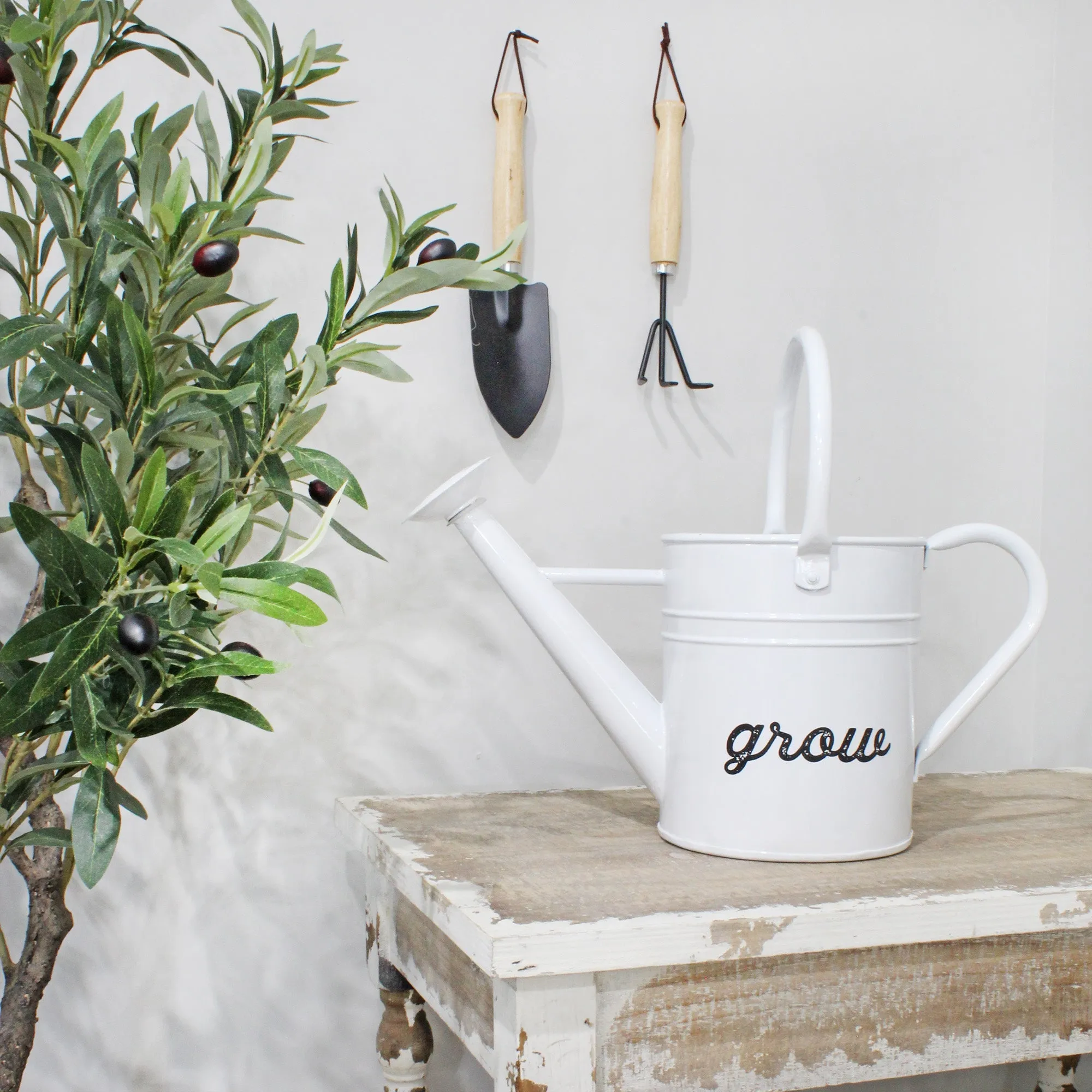 Farmhouse Enamel Watering Can