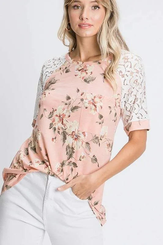Floral Lace Raglan-Sleeve Top in Blush