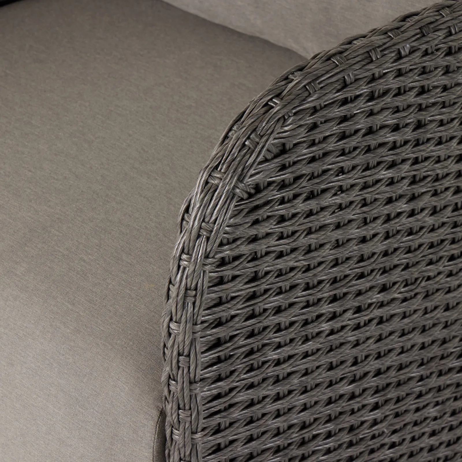 Gann Outdoor Swivel Chair