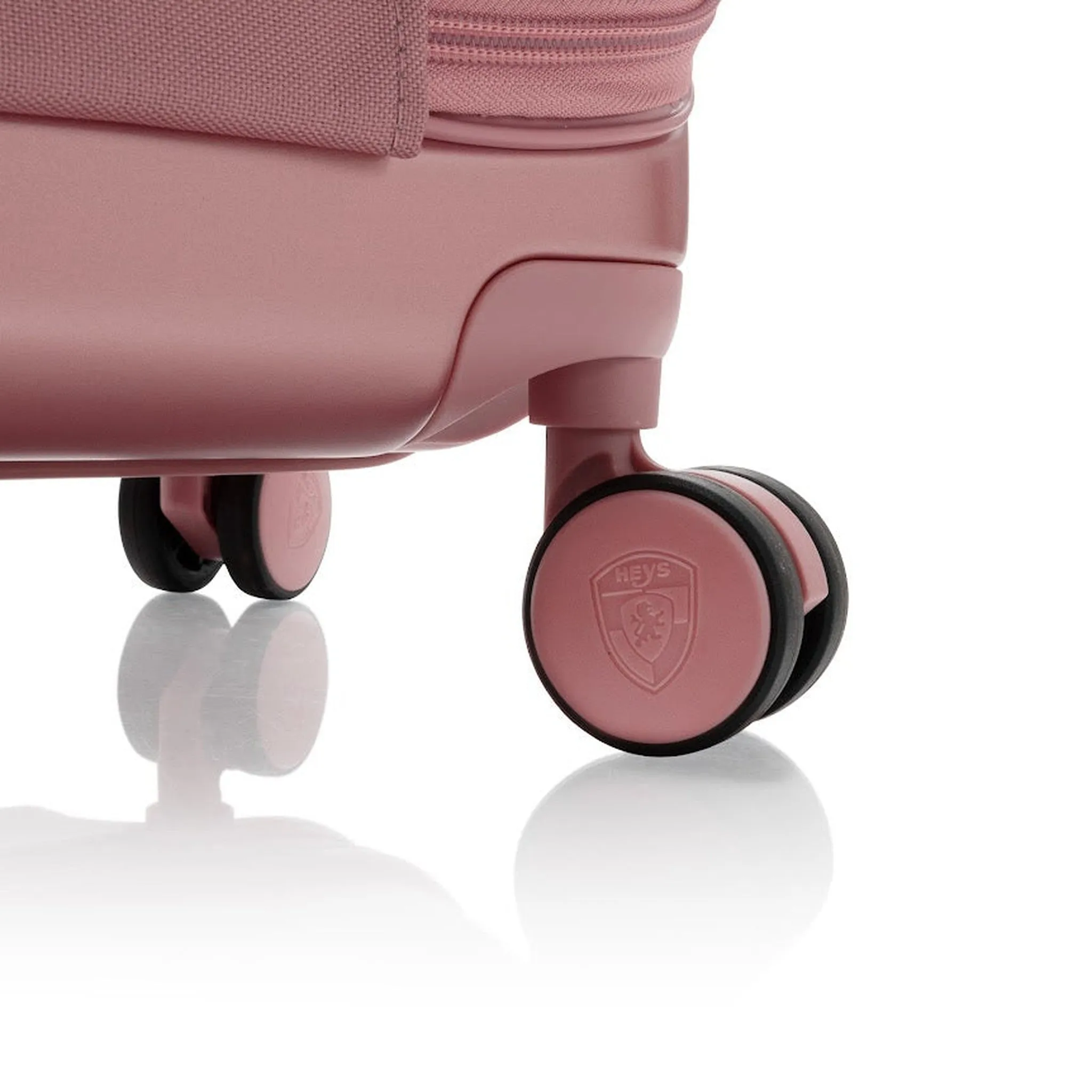 Heys EZ Fashion 30" Spinner