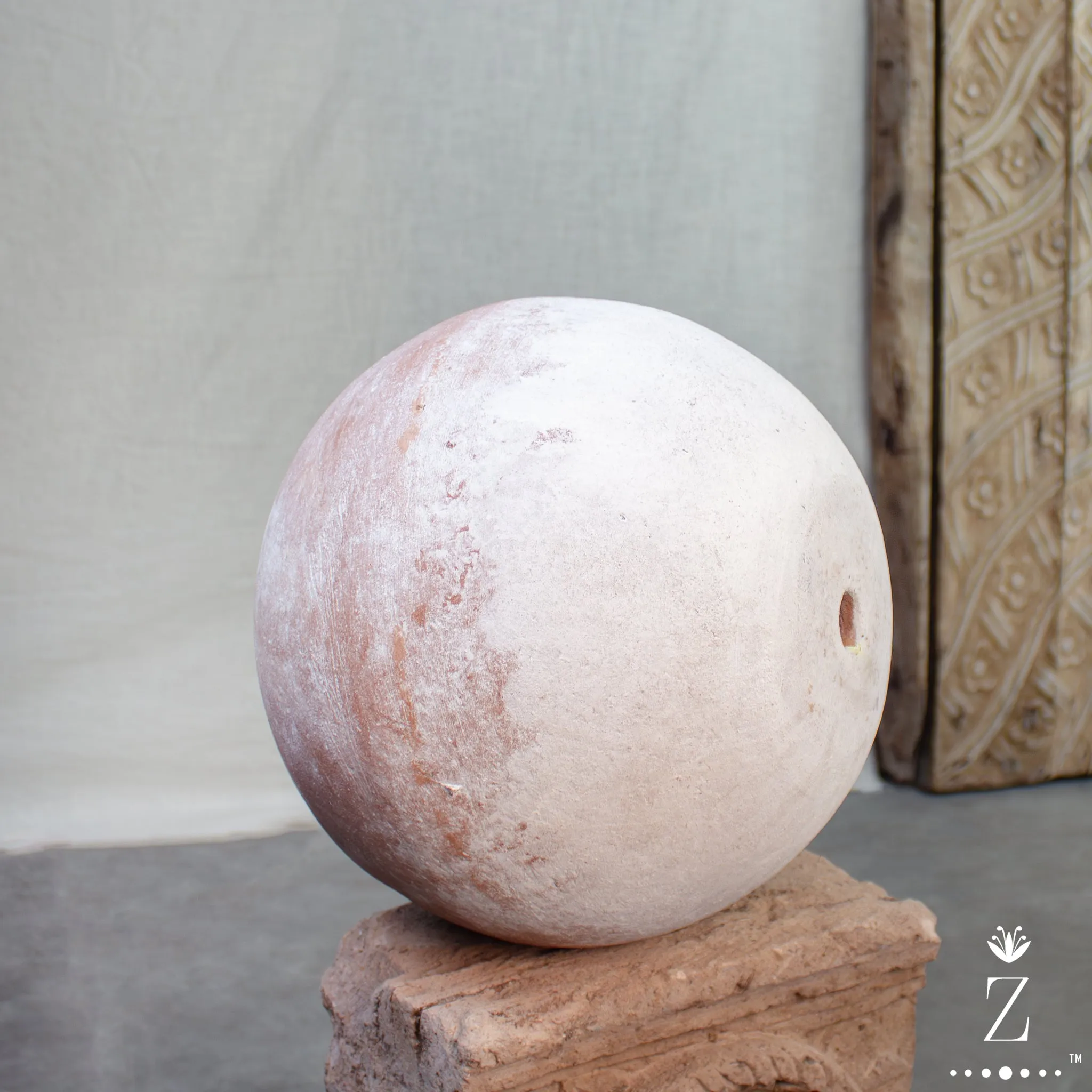 Horizon Planter. Vintage Terracotta pot.