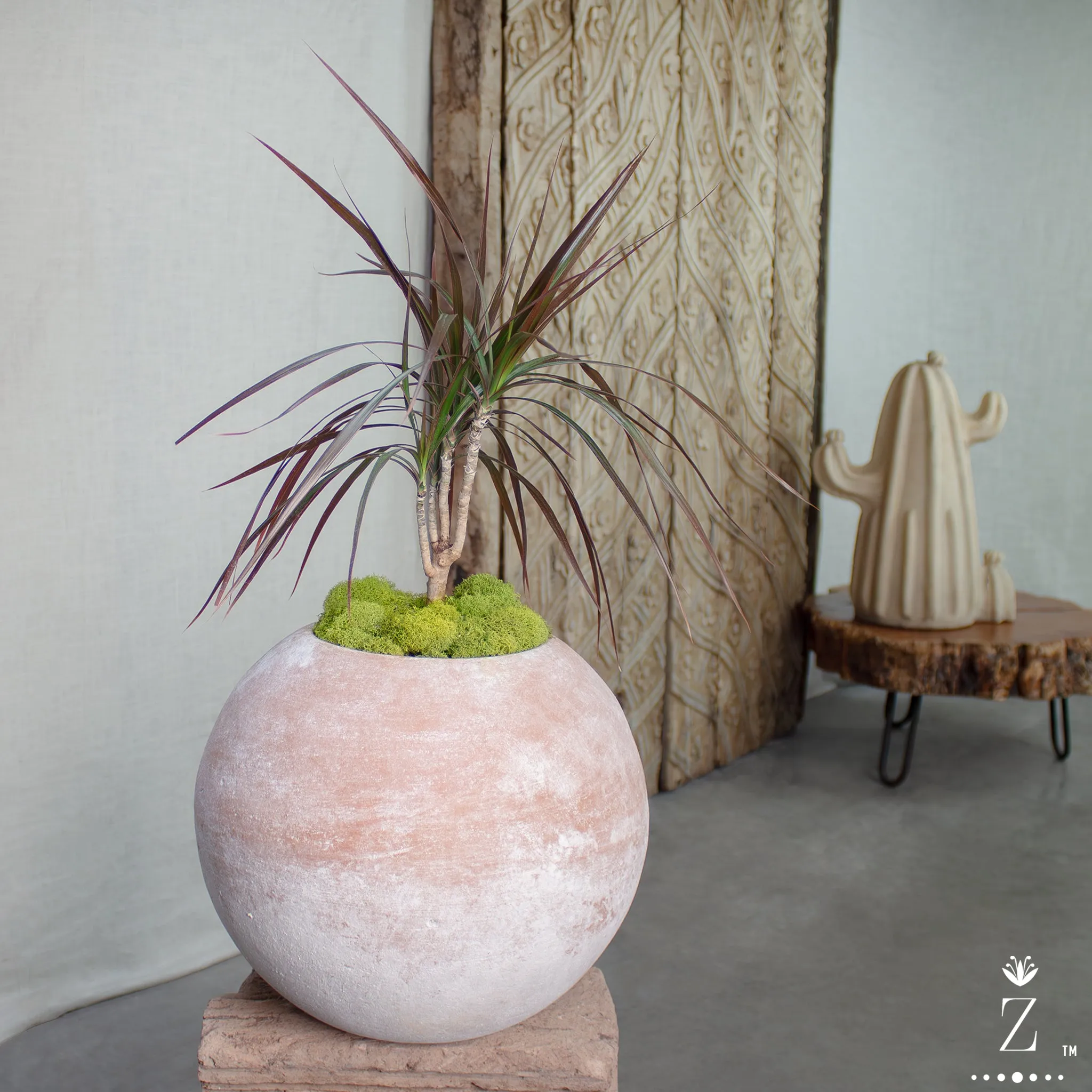 Horizon Planter. Vintage Terracotta pot.