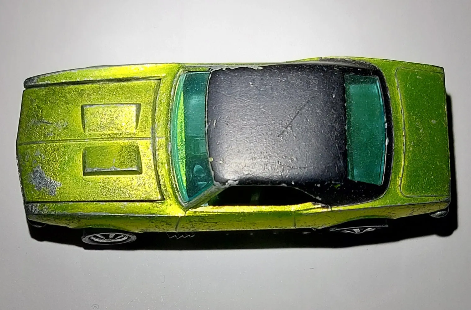 HOT WHEEL 1967 1st RELEASE GREEN W/BLACK TOP CUSTOM CAMARO