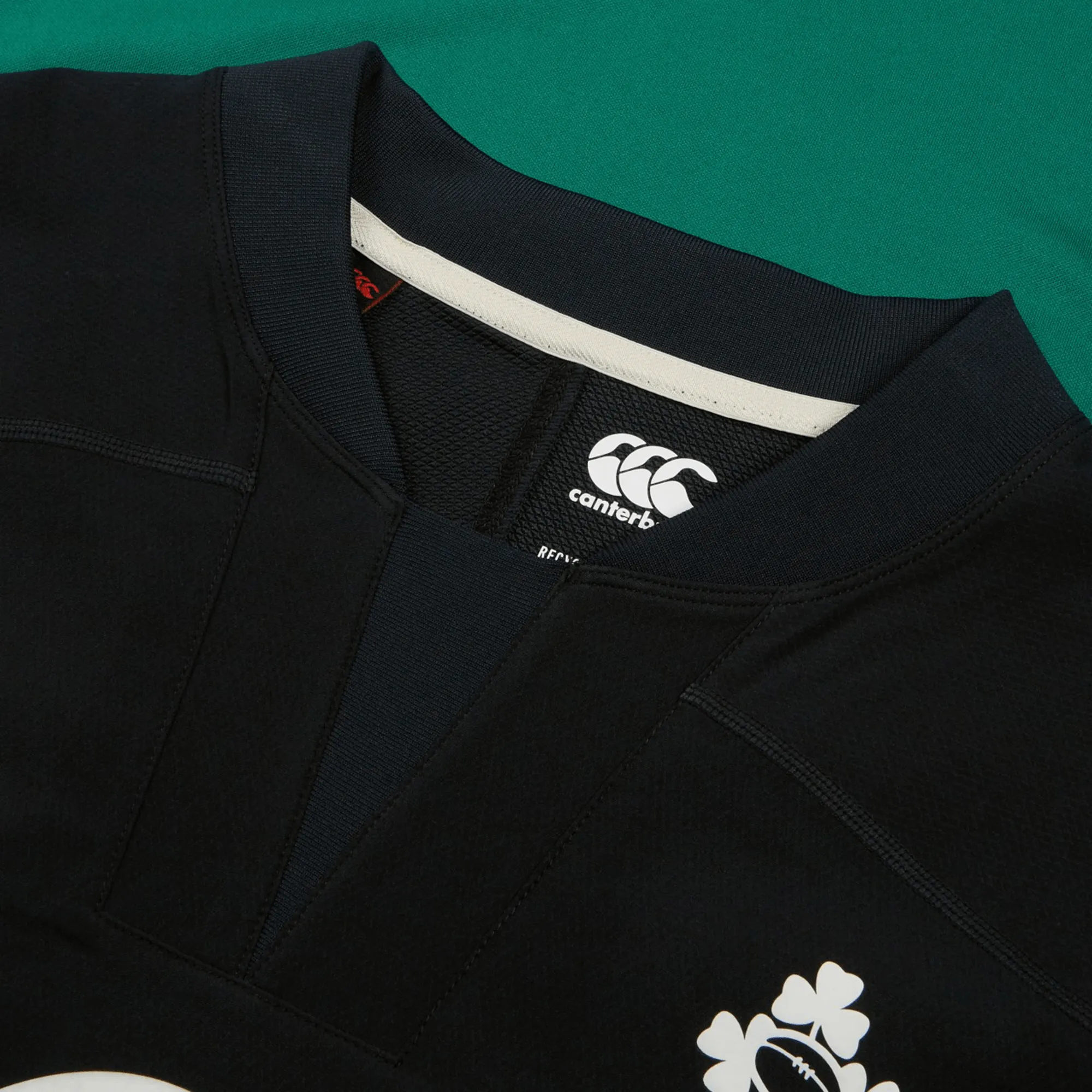 Ireland 24 Tech Drill Top by Canterbury