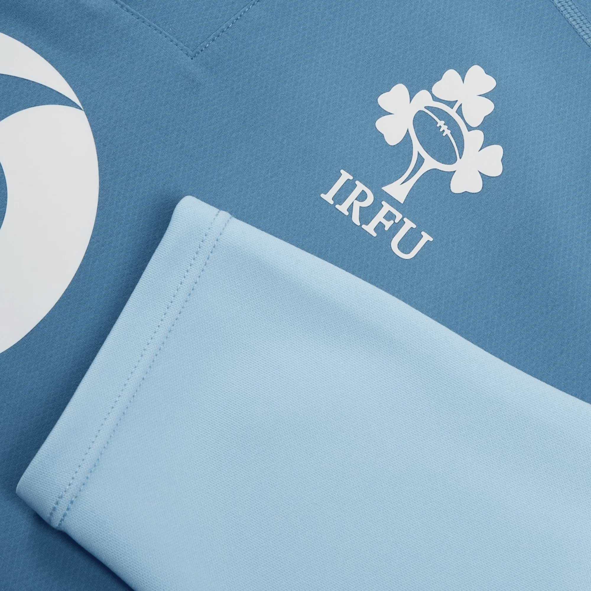 Ireland 24 Tech Drill Top by Canterbury