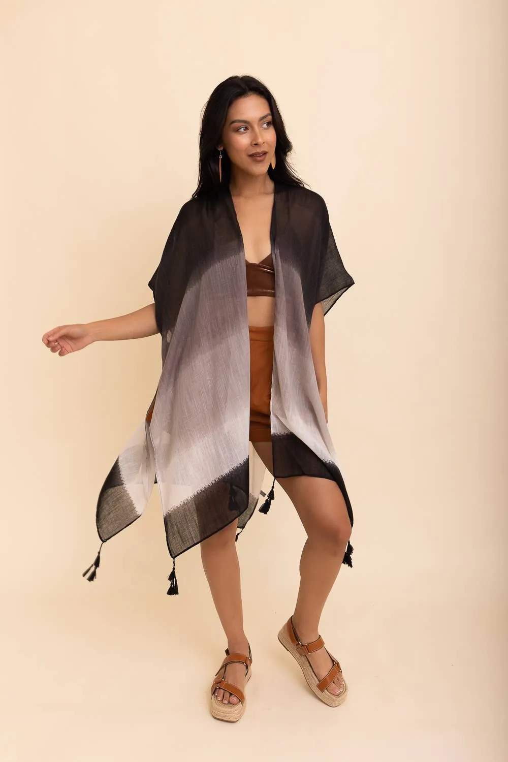 Leto Accessories Multi Gradient Kimono With Tassels
