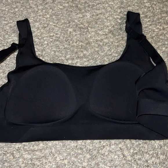 Lululemon align bra. 10 A/B