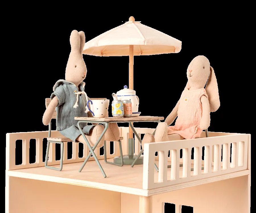 MAILEG Miniature garden set - Table with chair and bench