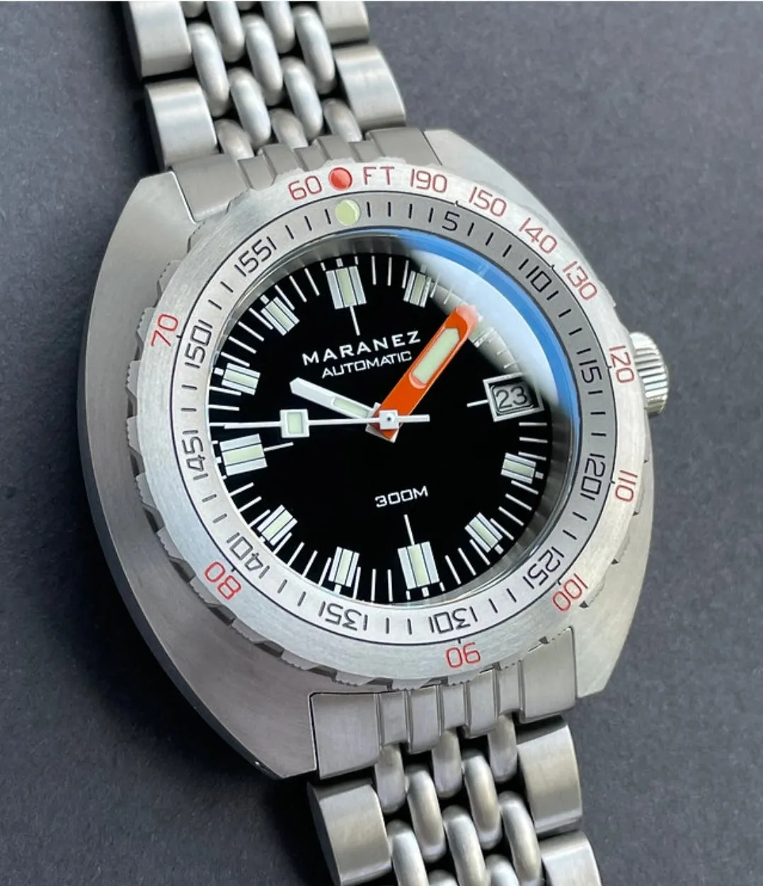 Maranez Samui Titanium Black Orange Hand