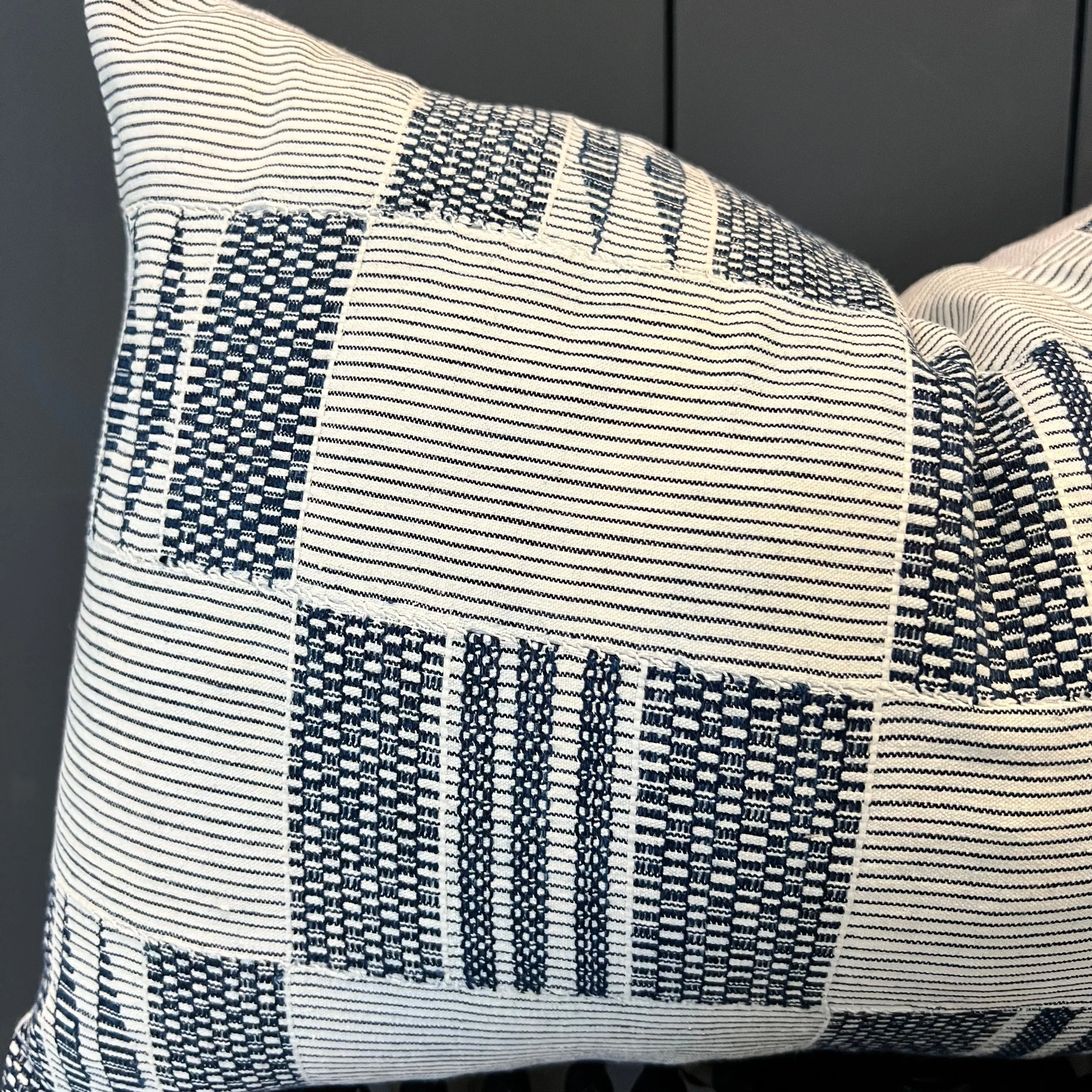 Margaux - Vintage Indigo Lumbar - 16 x 25