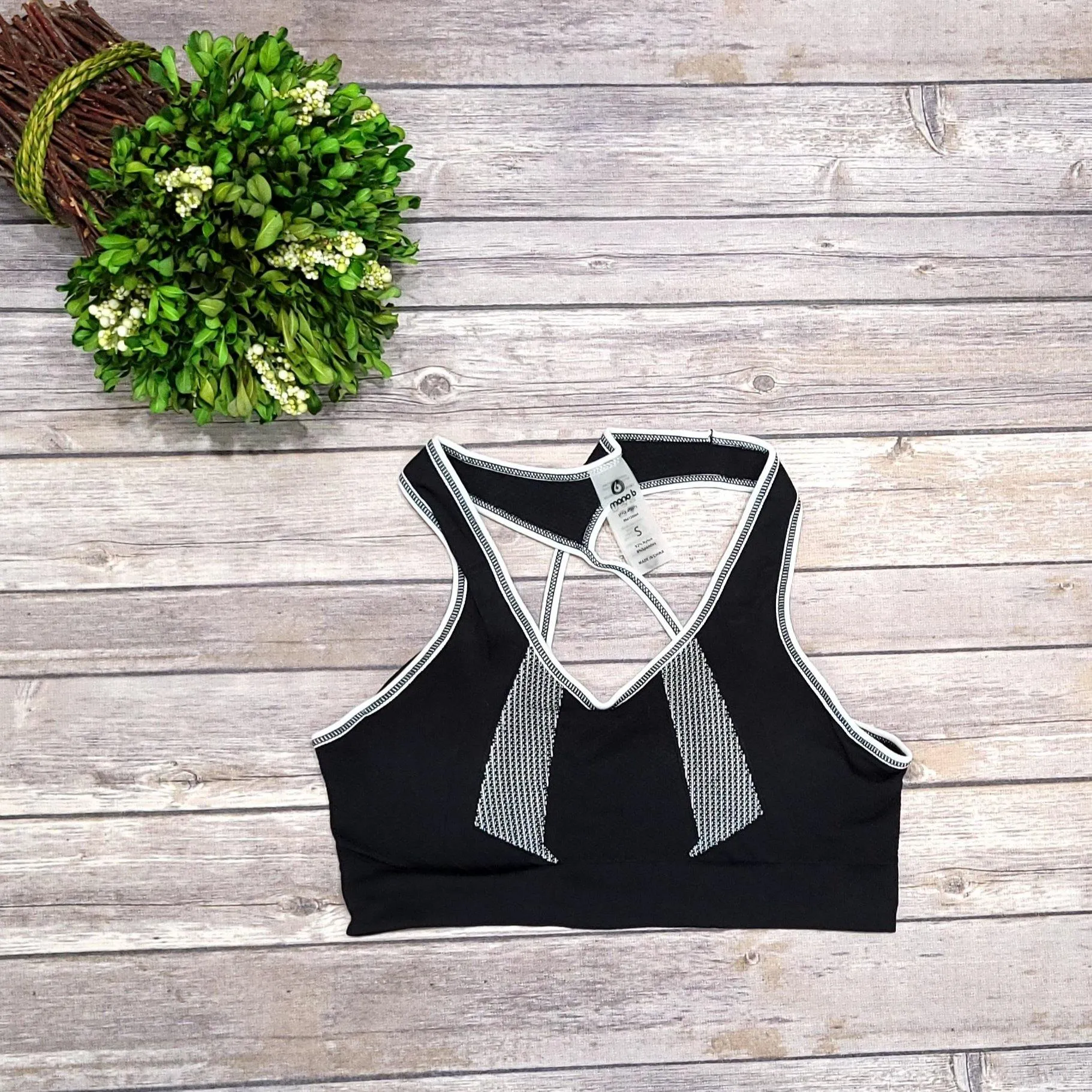 Mono B AT2575 Black Seamless Padded Sports Bra