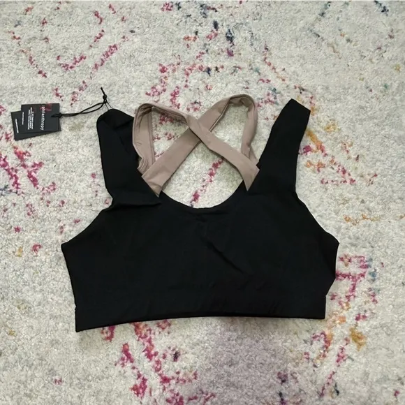 n: Philanthropy Tillie Sports Bra in Black Cat &amp; Camel
