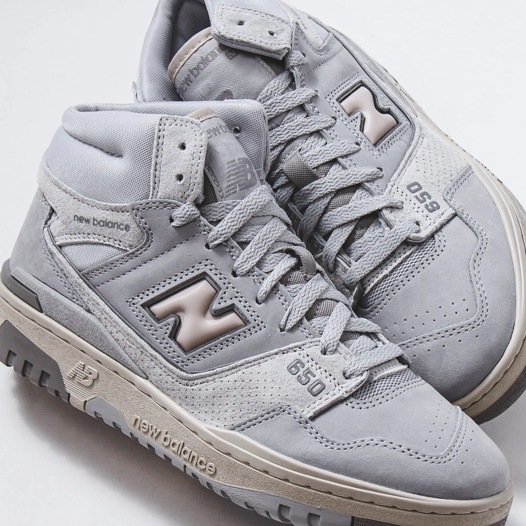 New Balance Men 650 Light Aluminum BB650RGG