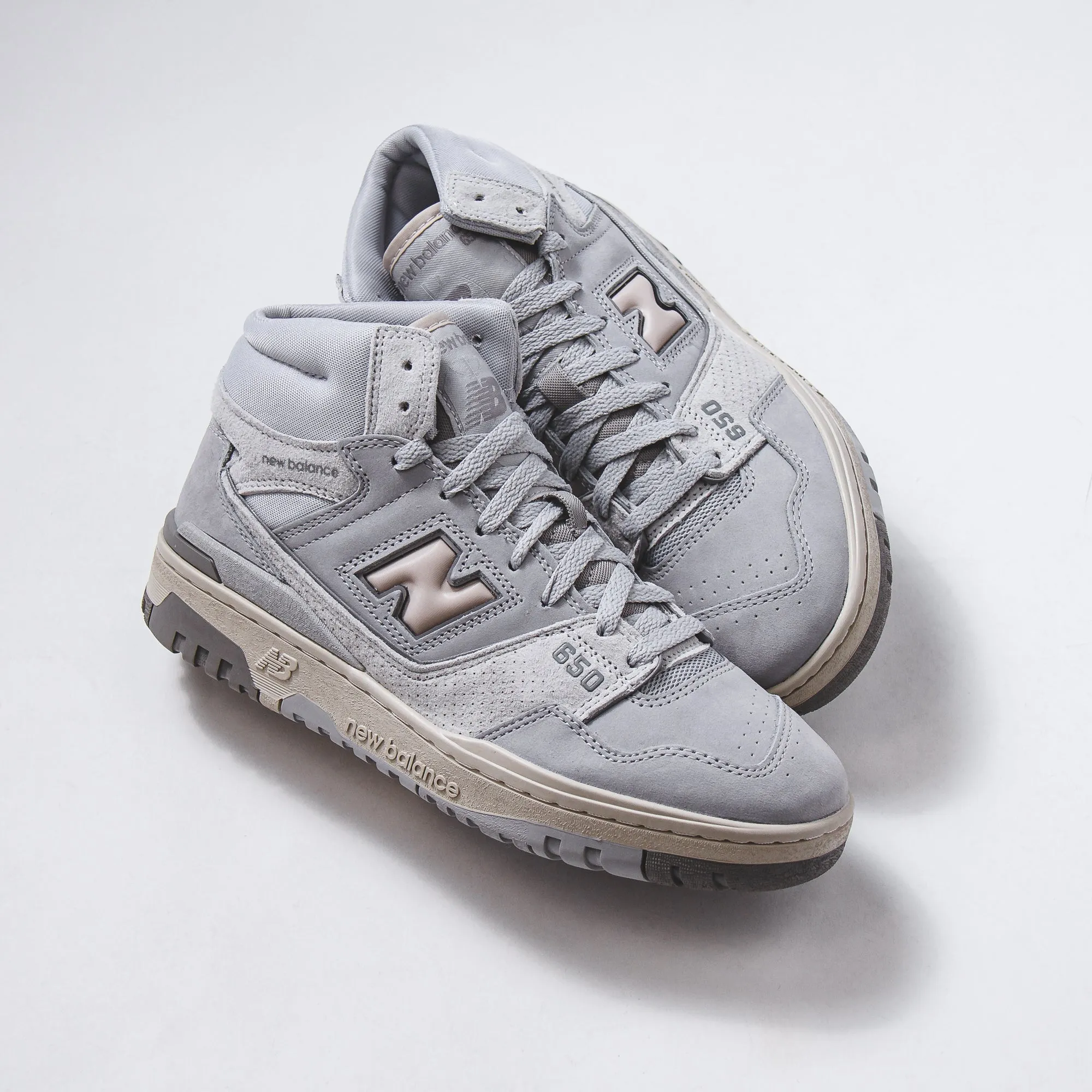 New Balance Men 650 Light Aluminum BB650RGG