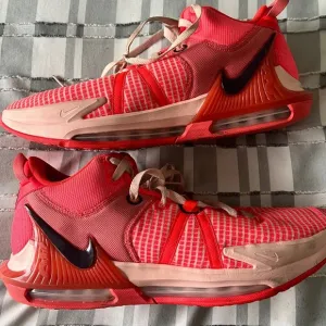 Nike Lebron Witness VII 7 Bright Crimson Basketball Shoes