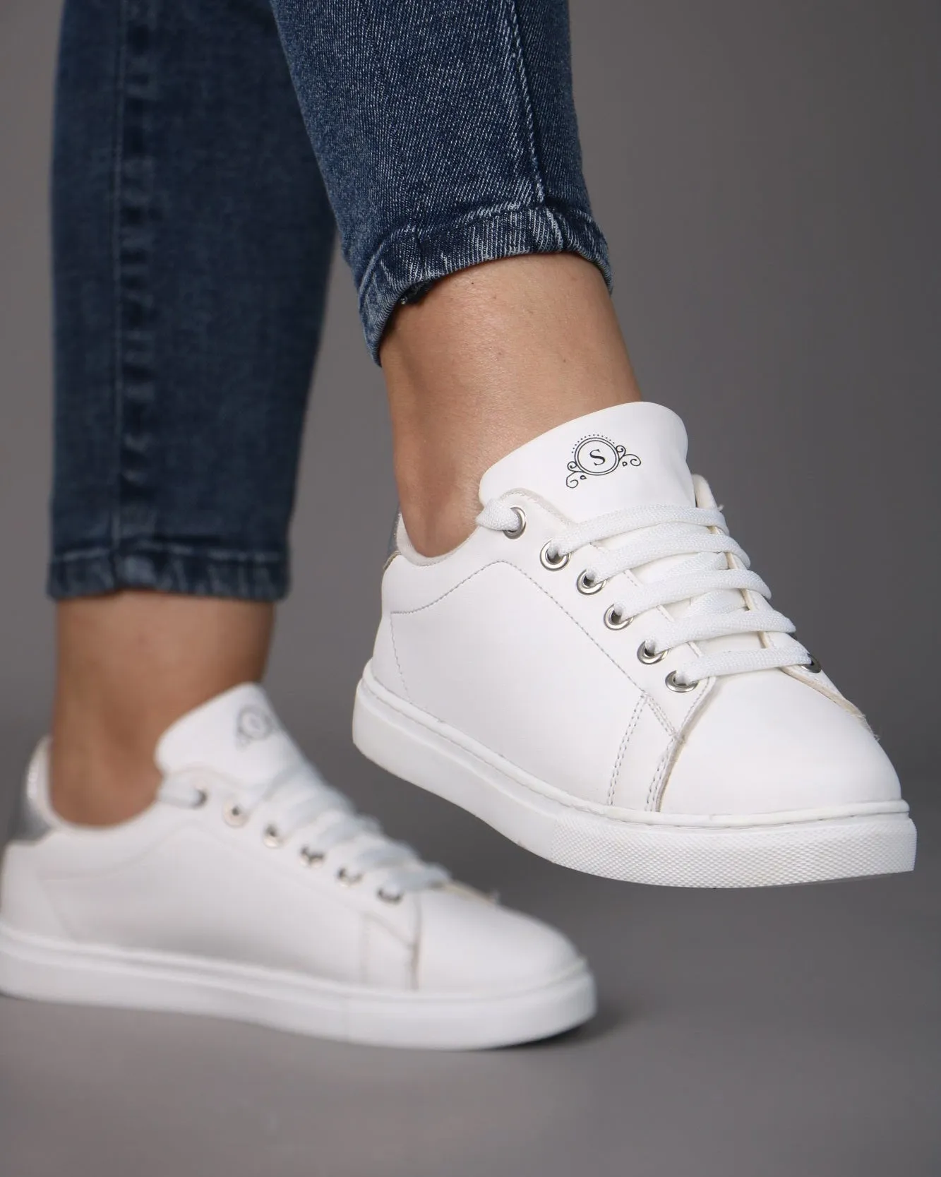 Nova Sneaker 4126