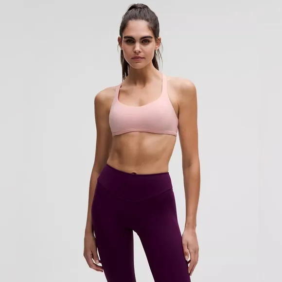 NWT Lululemon Free to Be Bra Wild Light Support A/B - Strawberry Milkshake - 8