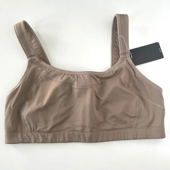 NWT Syrokan Wirefree High Impact Maximum Support Sports Bra size 40DD