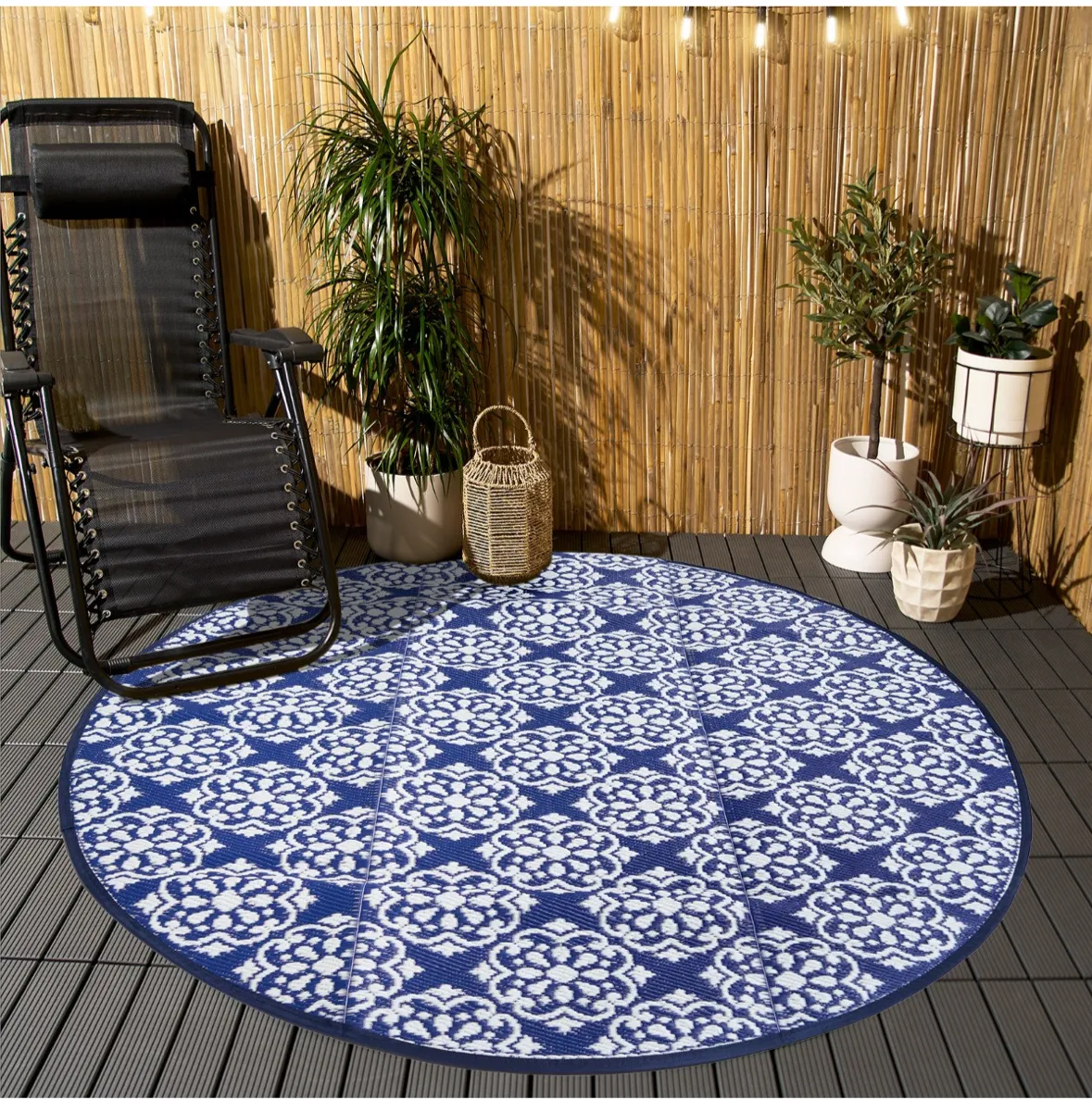 Outdoor Circle Tile Print Rug