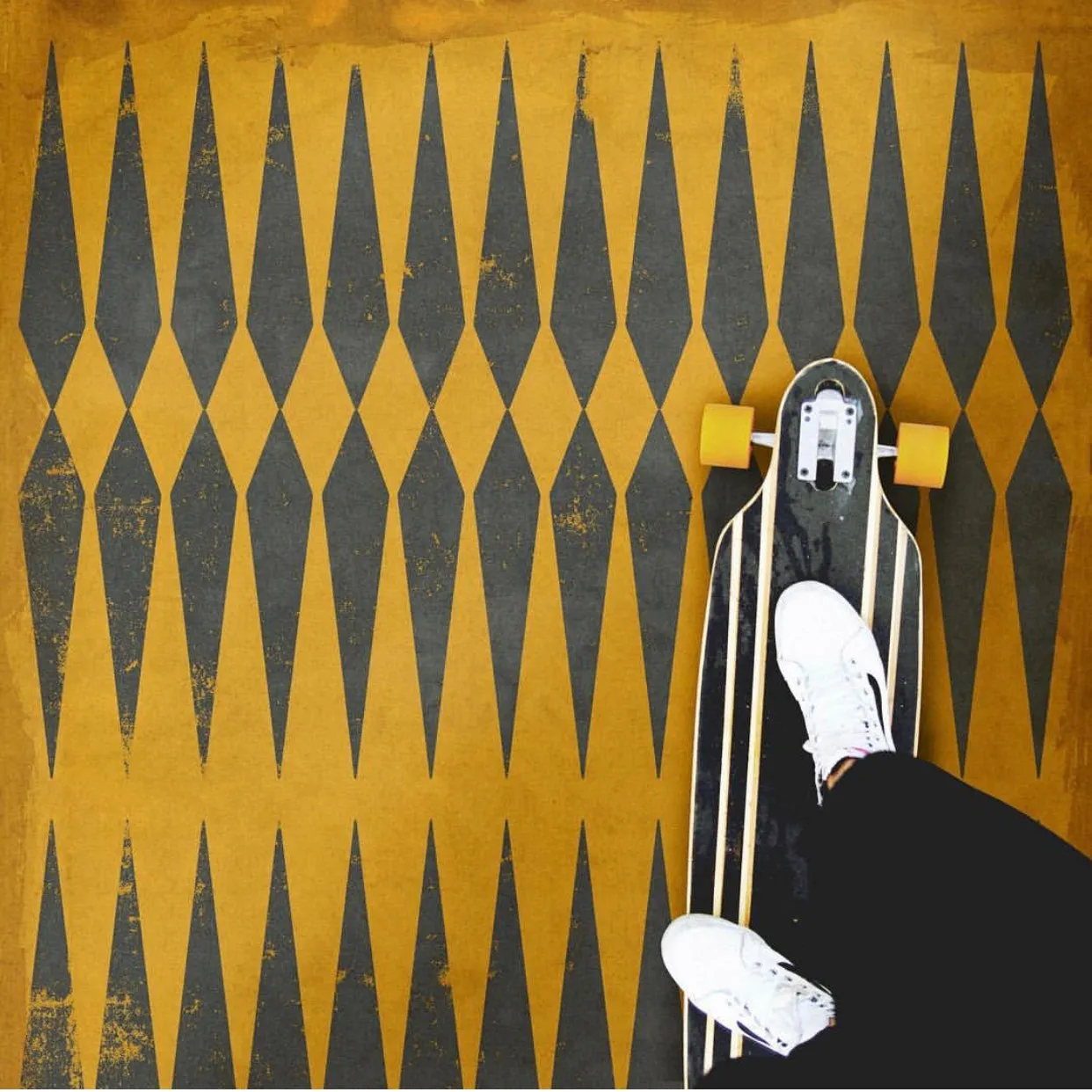 Pattern 08 "Good Old Chuck" Vinyl Floorcloth - Spicher & Co.