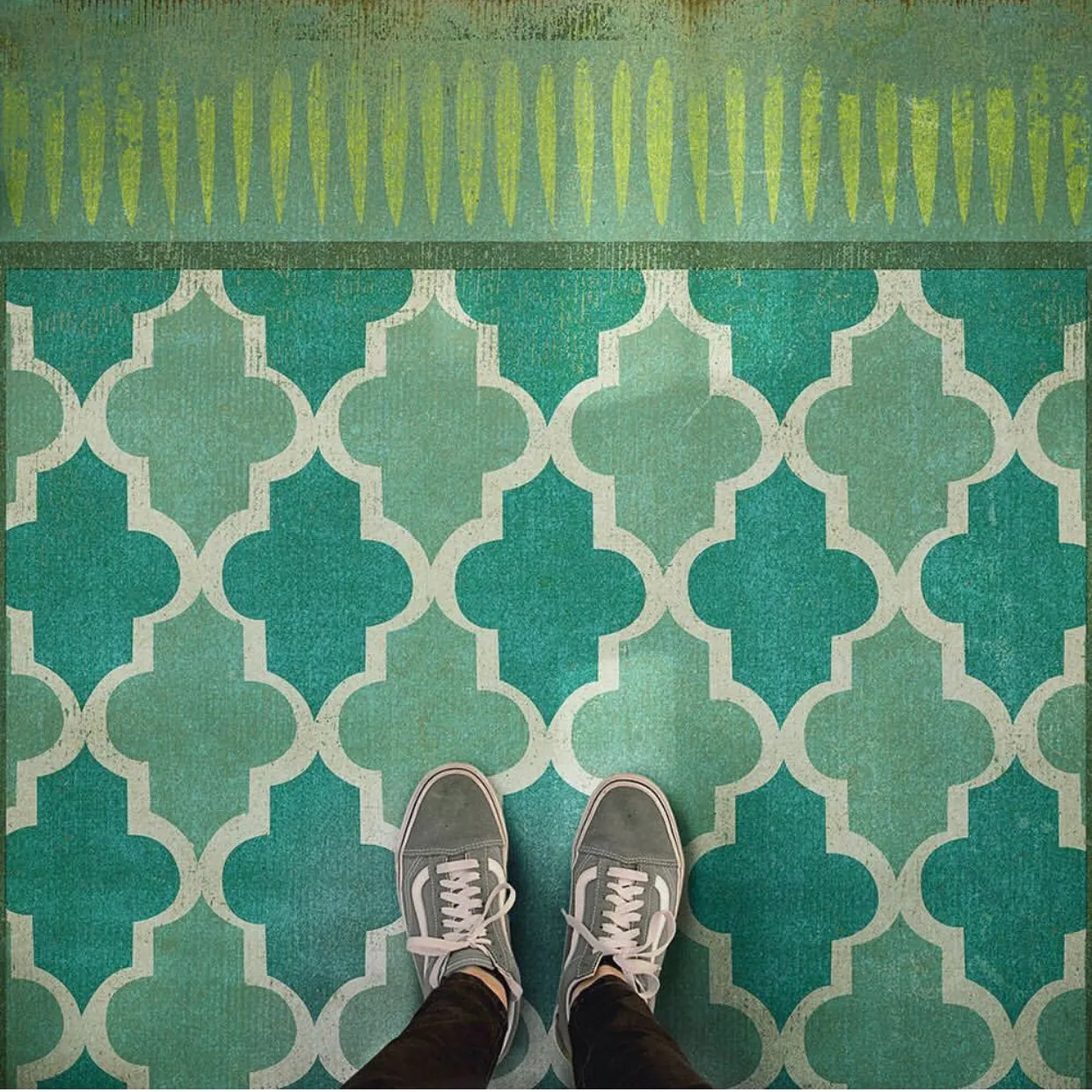 Pattern 10 "Aladdin" Vinyl Floorcloth - Spicher & Co.