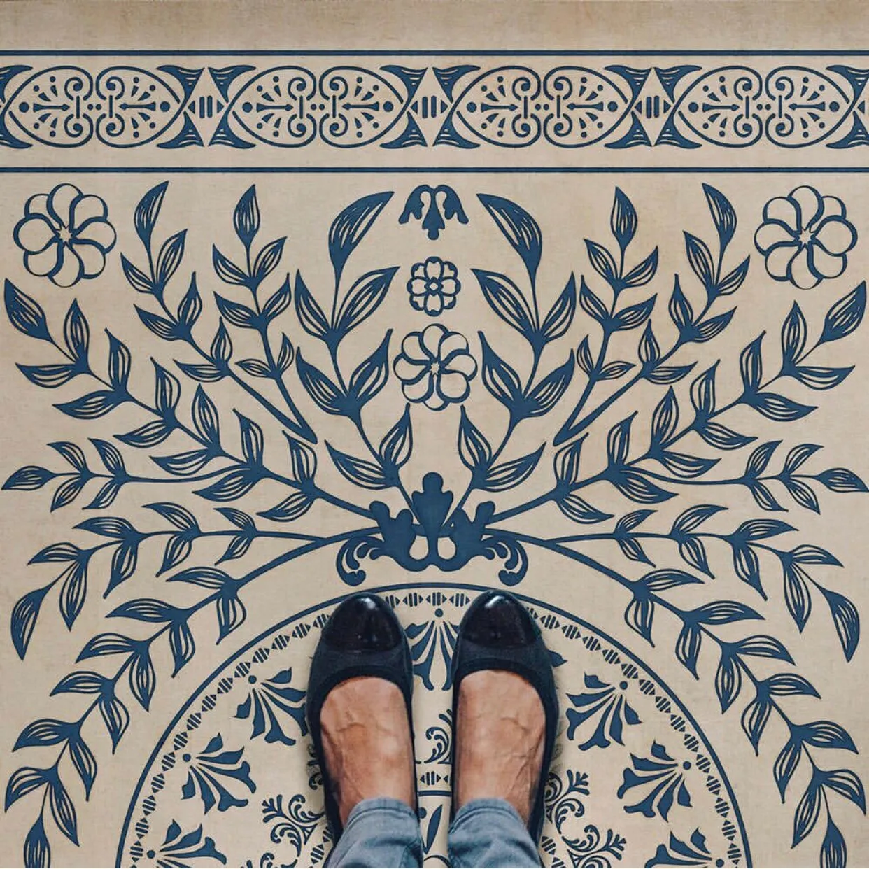 Pattern 40 "Isola Bella Squares" Vinyl Floorcloth - Spicher & Co.
