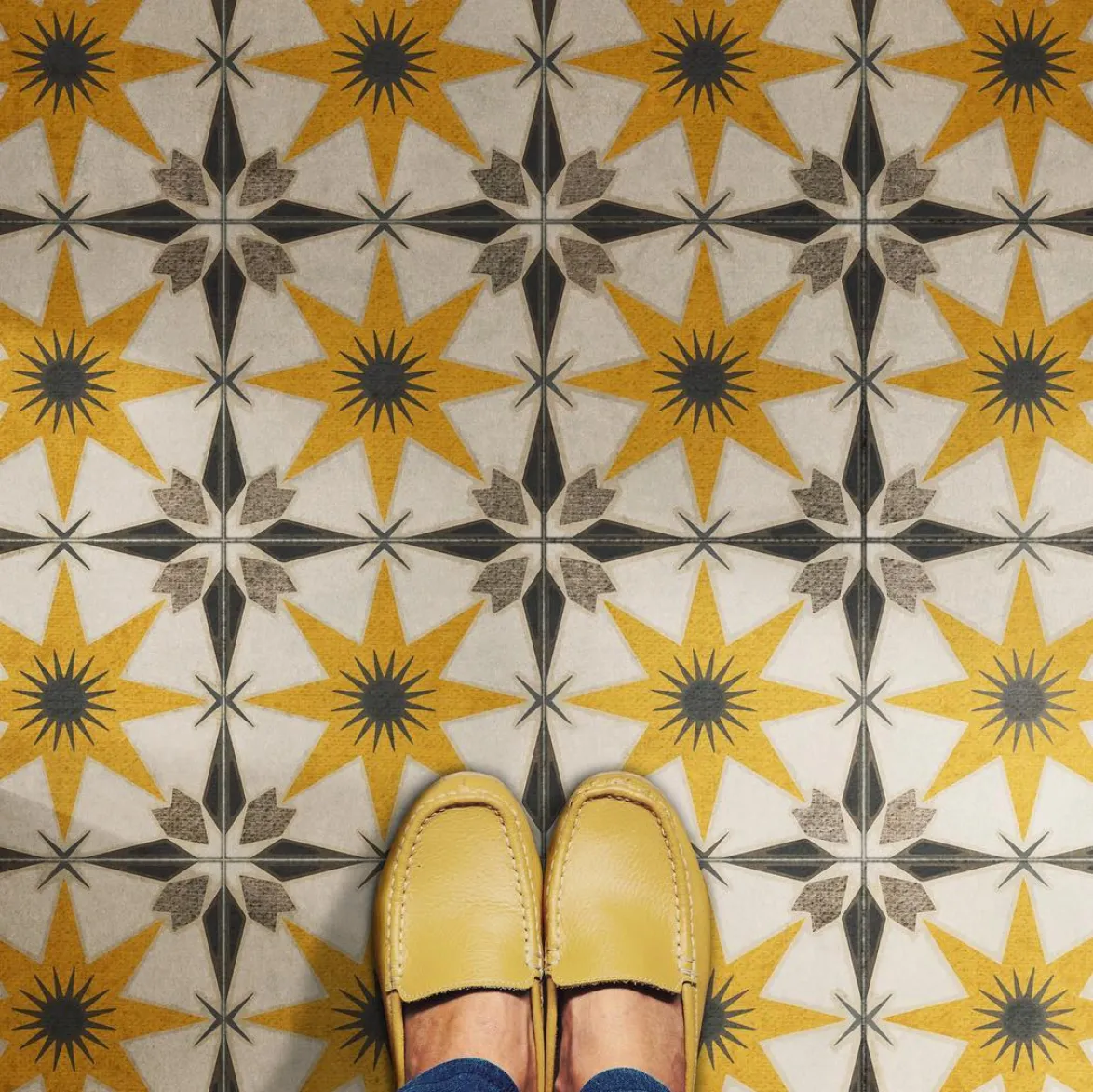 Pattern 72 "Raconteur" Vinyl Floorcloth - Spicher & Co.