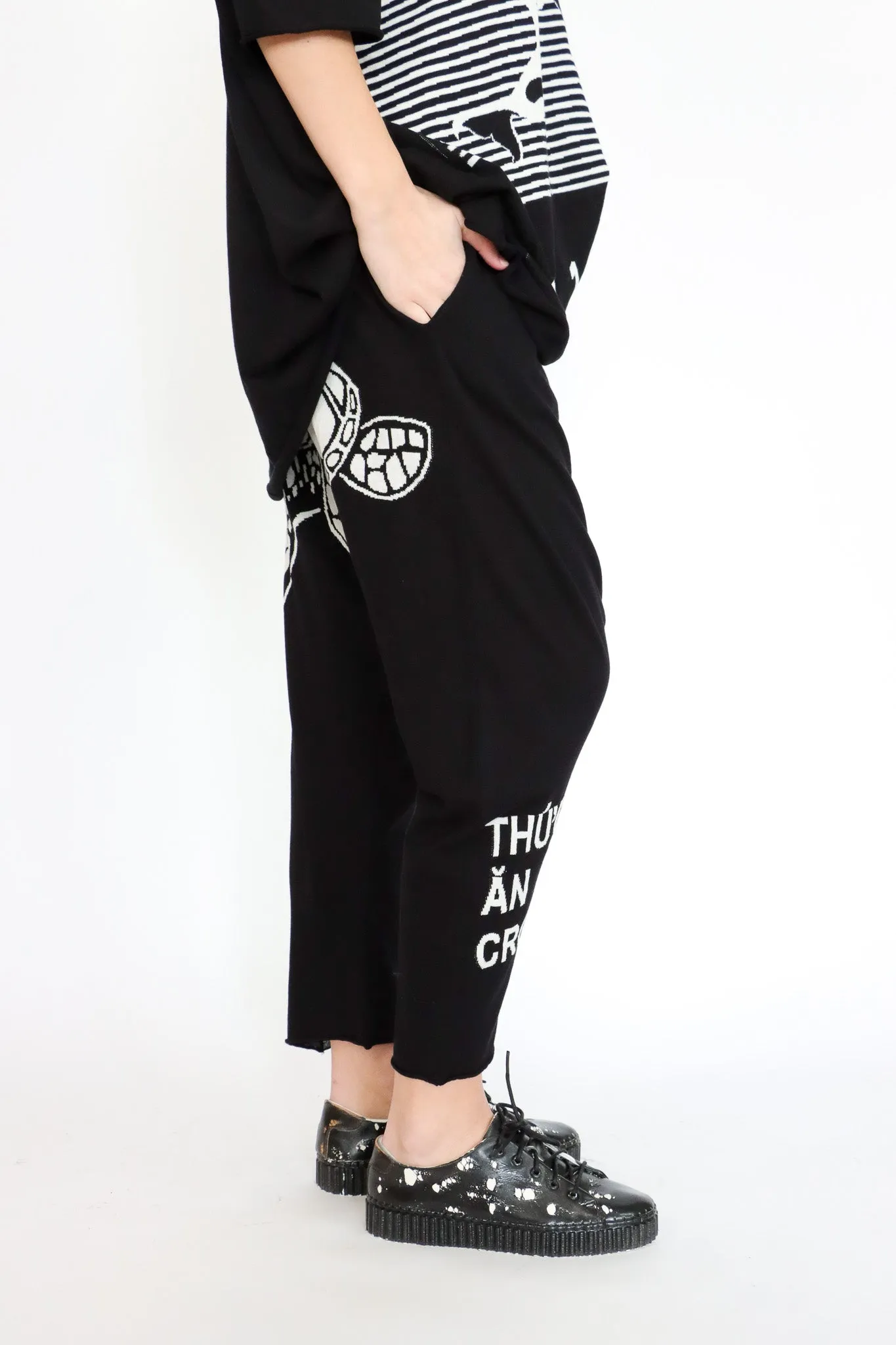 Rundholz Black Label 125 3417608 Knitted Trousers