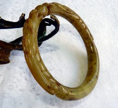 Sale-Dynasty Style "2 Dragons Play Pearl" Chinese Jade Bangle Bracelet 64.5 mm (DC150)