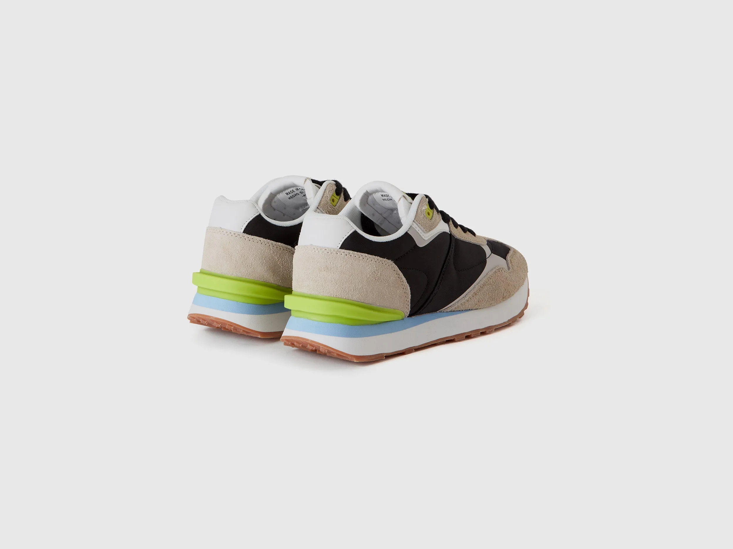 SNEAKERS IN NYLON AND LEATHER