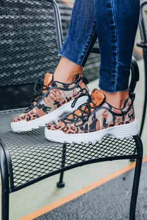 Sneaky Camo Sneakers - Camel