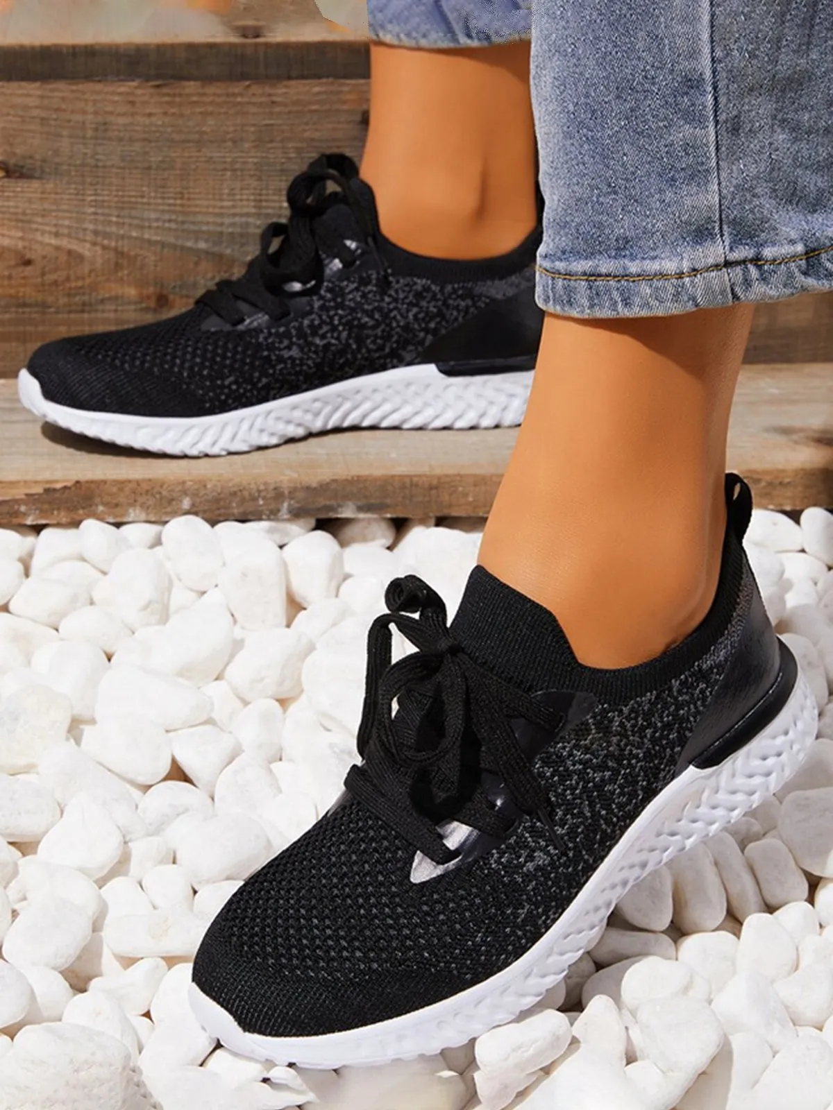 Solid Color Breathable Simple Casual Flyknit Sports Running Shoes
