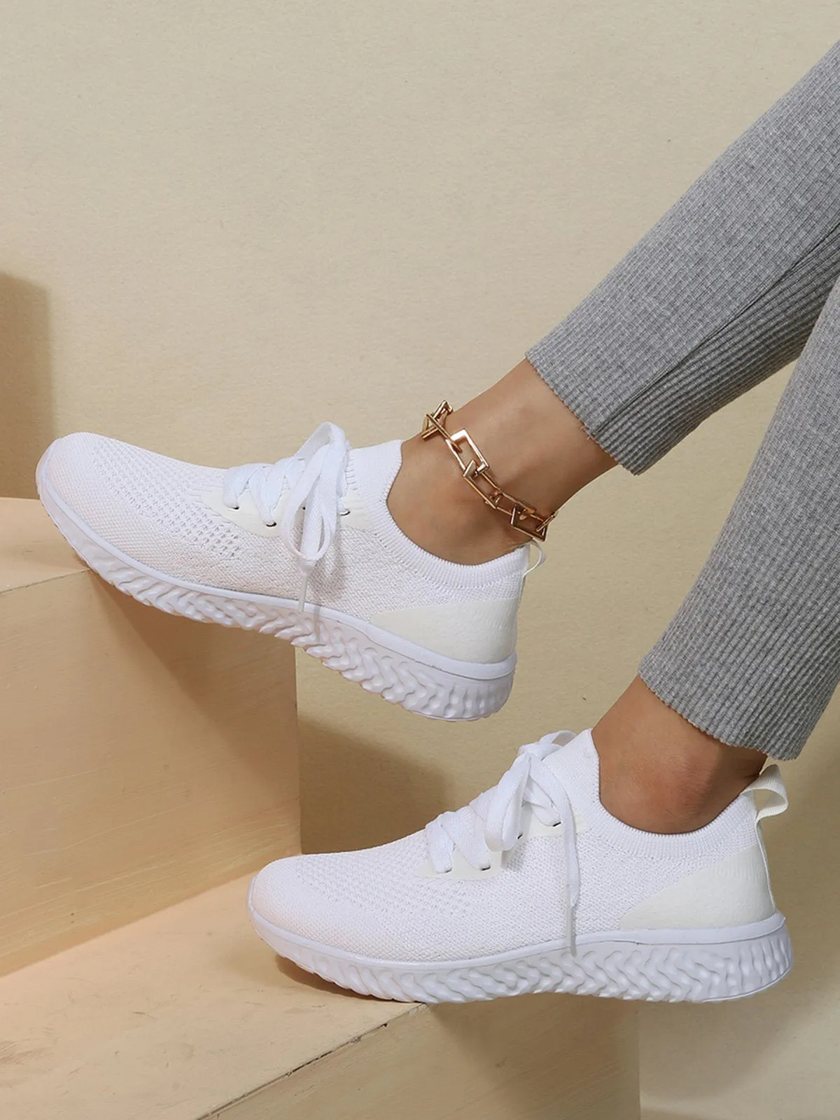 Solid Color Breathable Simple Casual Flyknit Sports Running Shoes