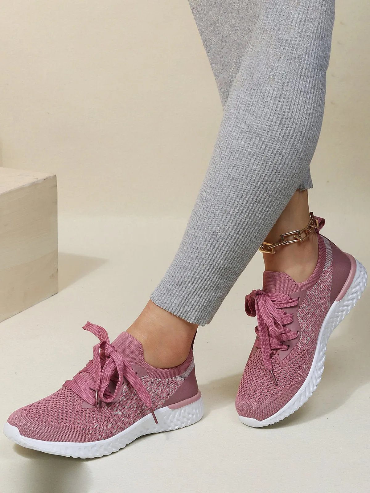 Solid Color Breathable Simple Casual Flyknit Sports Running Shoes