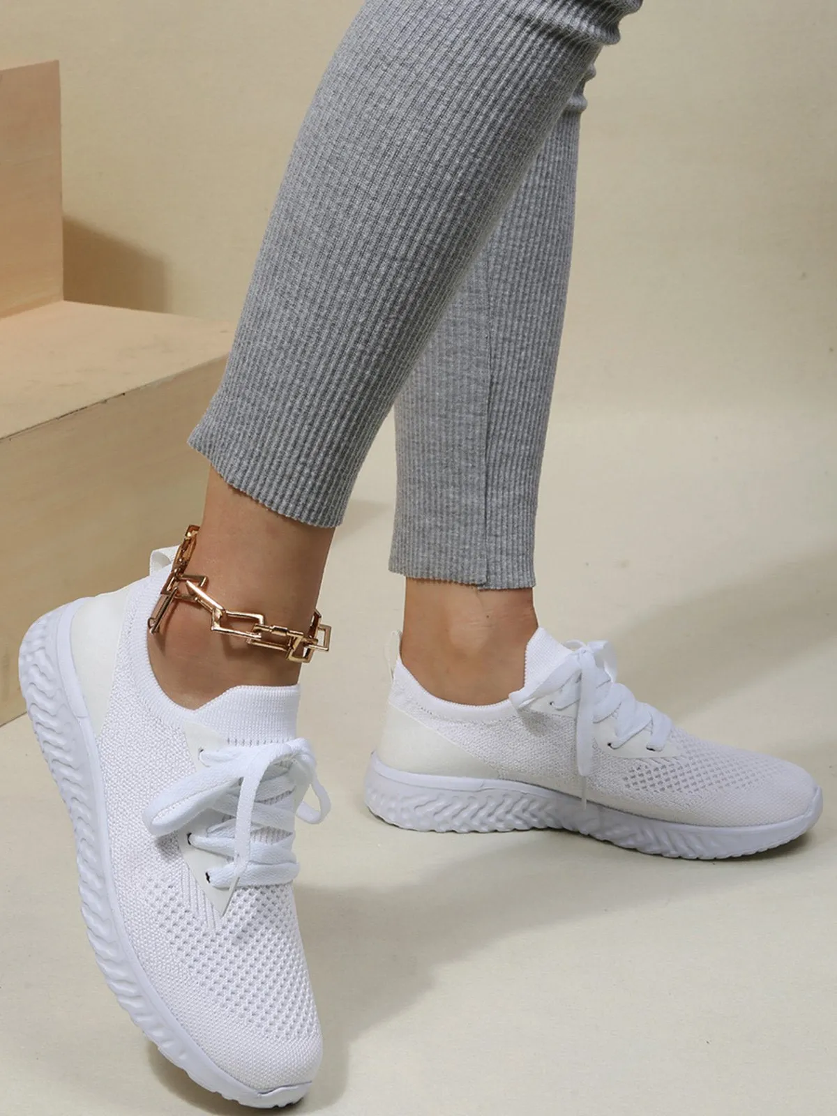 Solid Color Breathable Simple Casual Flyknit Sports Running Shoes