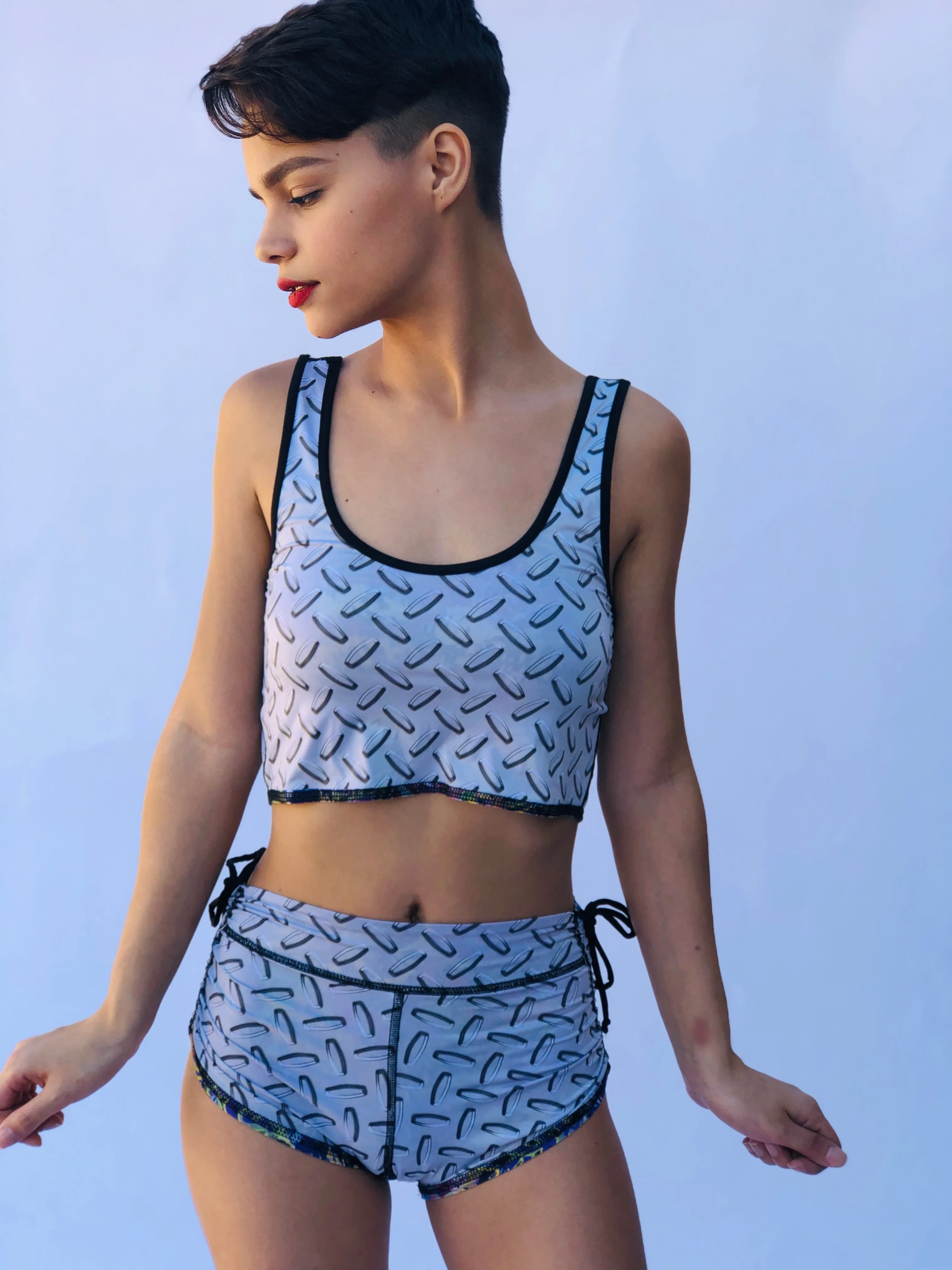 SPORTS BRA BRALET GRAFFITI/ BUNS OF STEEL