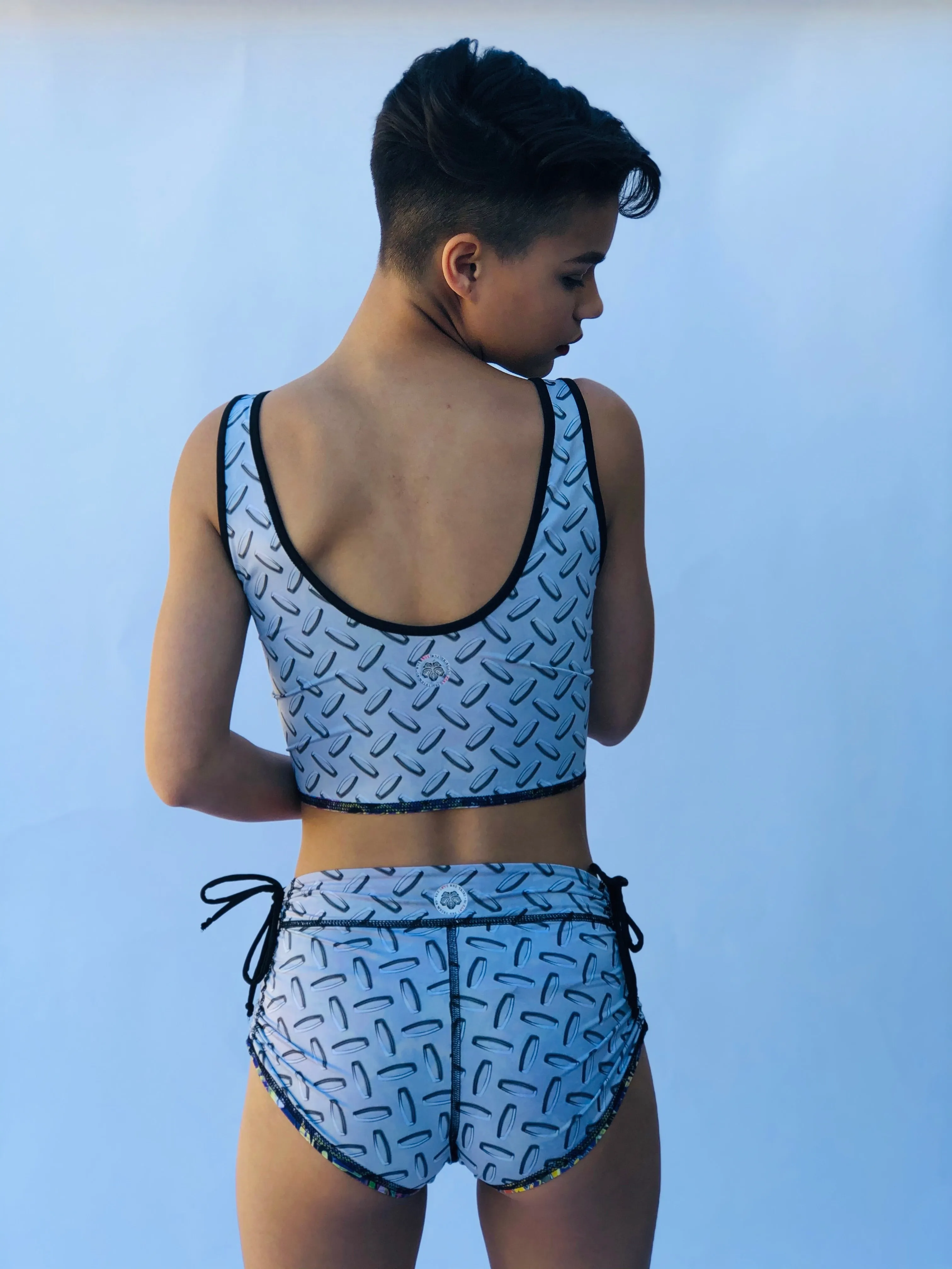 SPORTS BRA BRALET GRAFFITI/ BUNS OF STEEL