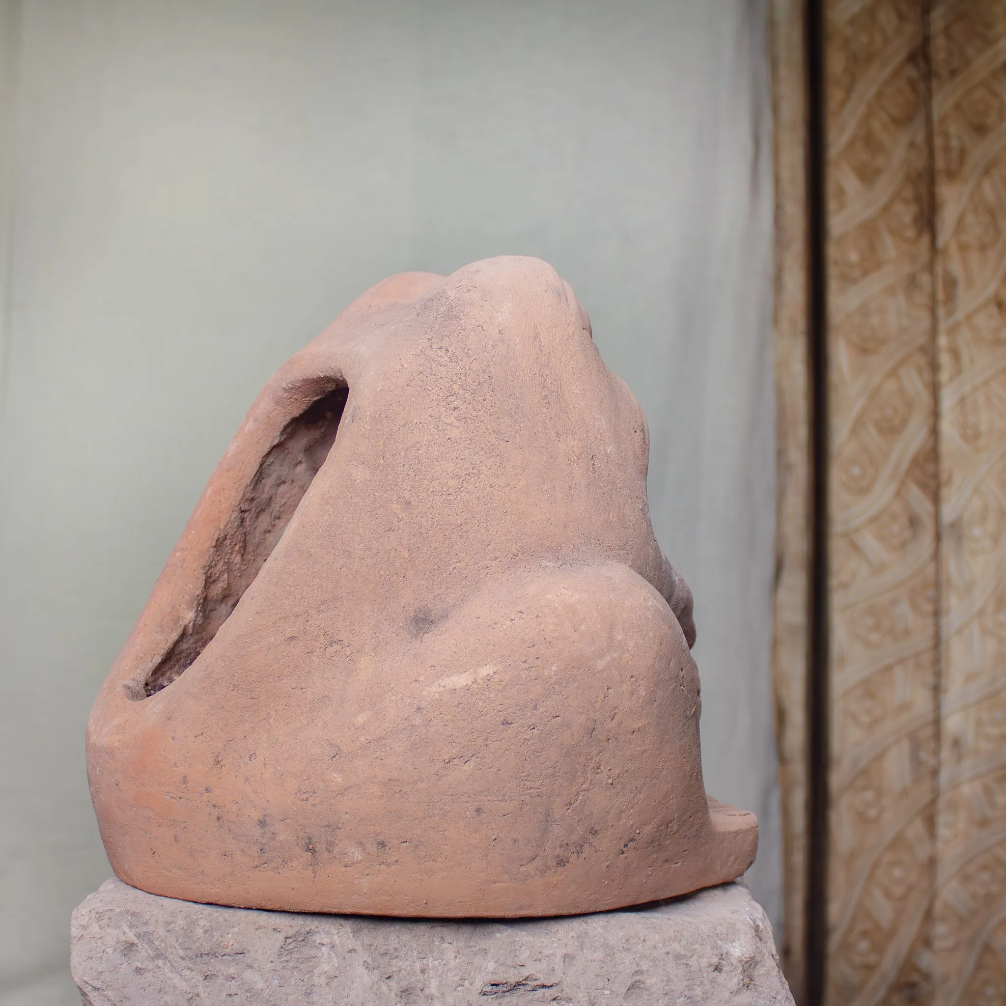 Squatted Frog Pot. Vintage Terracotta Planter.