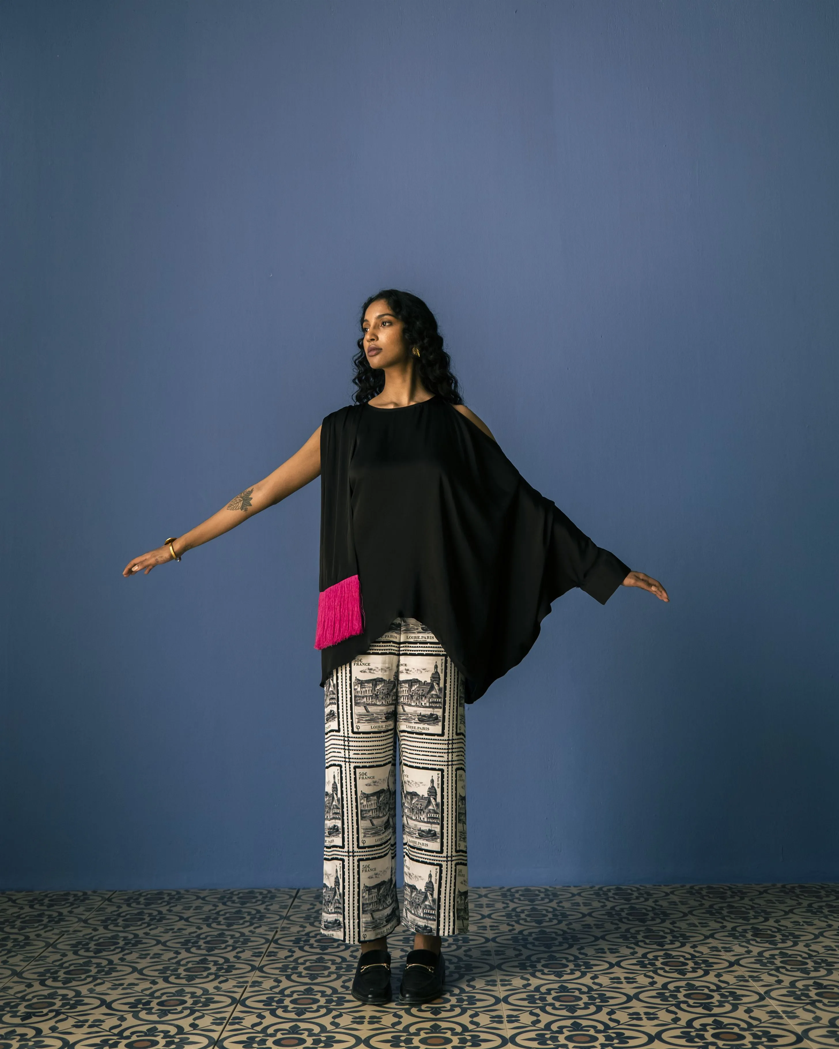 Studio Rigu   I   Mono Fringe Top Plain Hand Dyed Vegan Silk Black Srch040