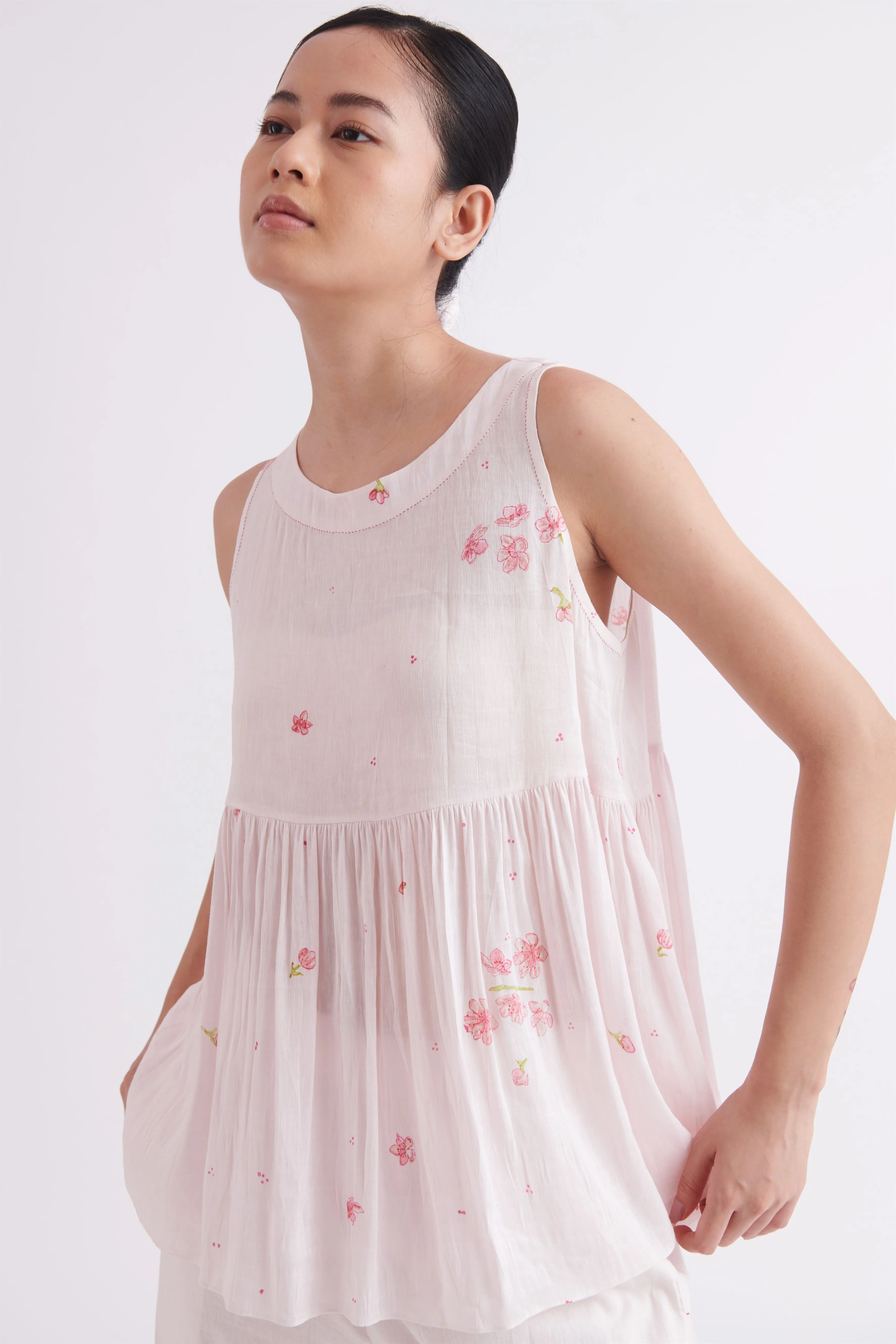 summer top linen silk floral print-SS2025-20-fashion edit-the plavate